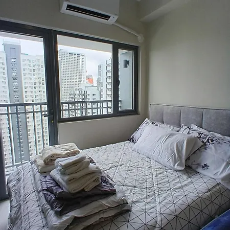 Five Star Condo Unit